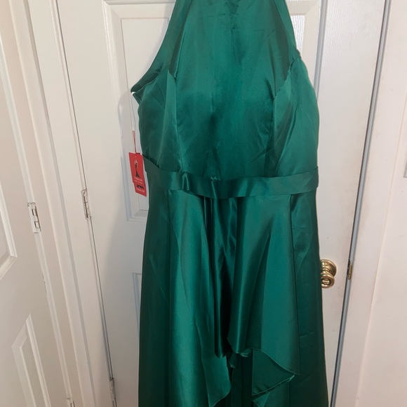 Women's Halter Spaghetti Straps Satin High-Low Floor Length Formal Dress - Picture 2 of 9